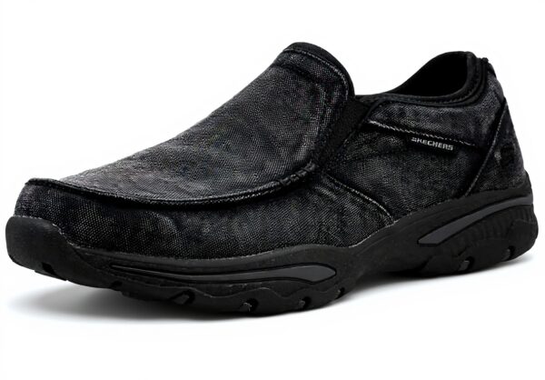 Skechers Men Relaxed Fit Slip-On Loafer Moc Toe Comfort